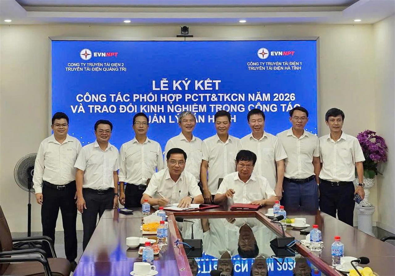 Truyền tải điện Hà Tĩnh và Truyền tải điện Quảng Bình tăng cường phối hợp phòng chống thiên tai, bảo vệ an toàn lưới điện truyền tải quốc gia